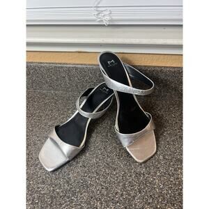 Marc Fisher Women's Sz 10 M Silver Leather Kitten Heels Open Toe Slip On Sandals